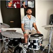 Maestro de batería para todos los niveles y todas las edades. Online o presencial